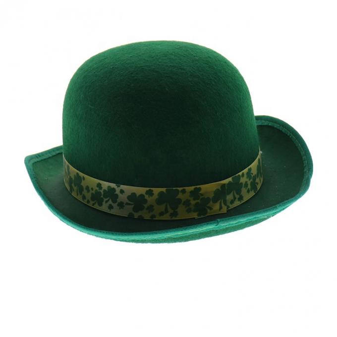 Chapeau supérieur de vert d'oxalide petite oseille du jour de festival de rue de St Patrick irlandais en gros de chapeau
