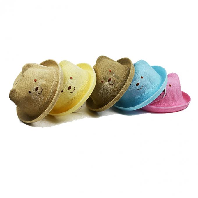  La version coréenne des enfants d'oreilles de chat du chapeau d'été d'enfant d'ours