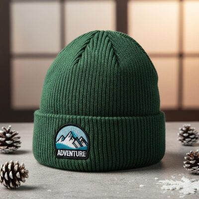 Cadeau de bonnet tricoté brodé sur mesure avec circonférence adulte et matériau acrylique pour la chaleur hivernale