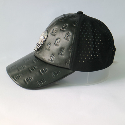 Chapeau de base-ball en cuir des femmes de conception de crâne en métal avec le trou imperméable