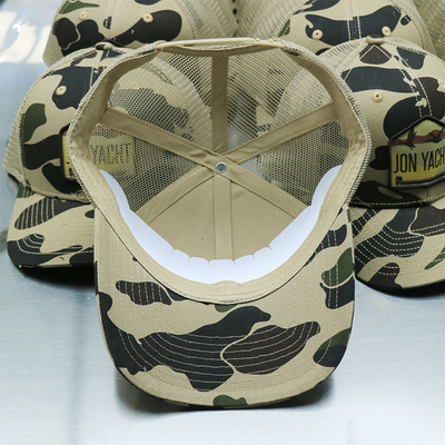 Gorra fait sur commande camouflent le logo fait sur commande de chapeaux tactiques de camionneur de Mesh Trucker Cap Curved Brim
