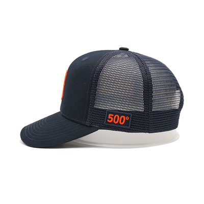 Casquette snapback à visière incurvée en maille avec bandeau en coton