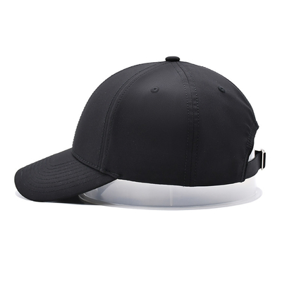 Coupe de base-ball à 6 panneaux blancs 58 cm, chapeau de papa déchiré en polyester doux et cool.