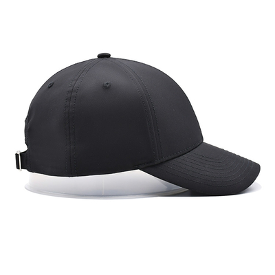 Coupe de base-ball à 6 panneaux blancs 58 cm, chapeau de papa déchiré en polyester doux et cool.