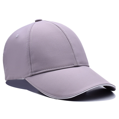 Chapeau de base-ball en blanc à six panneaux avec couronne moyenne Polyester 4 couleur de tissu assortie