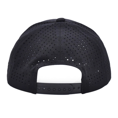Logo en caoutchouc PVC sur mesure Chapeau de camion 5 panneaux imperméable au laser trous de corde Chapeau de golf de course Chapeau de sport pour homme
