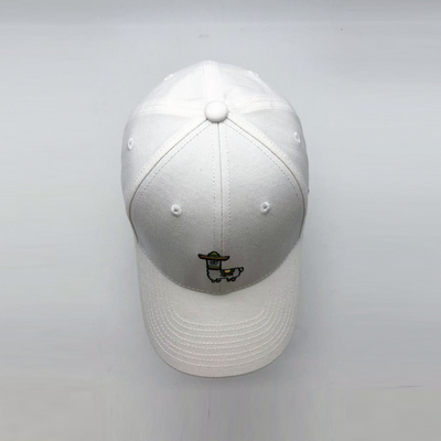 Casquette de base-ball en coton brodé à 6 panneaux, avec forme non structurée et sangle réglable