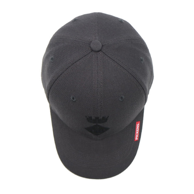 Personnalisez le bonnet de baseball en coton 6 panneaux avec une forme structurée avec un logo brodé