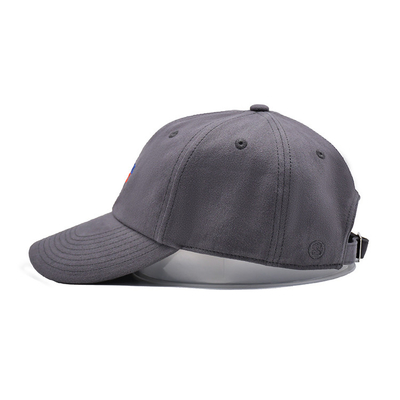 Casquette de base-ball en coton brodée avec visière incurvée de forme non structurée 6 yeux