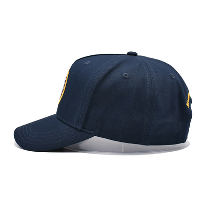 Capuche de base-ball à 5 panneaux avec couture assortie.