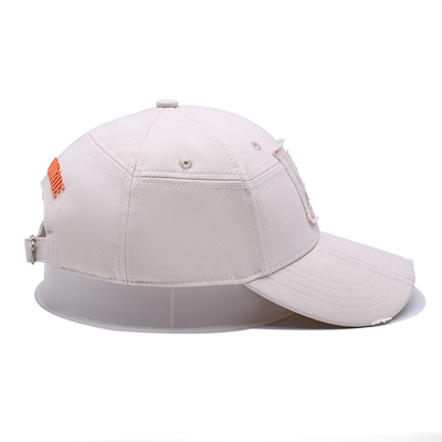 Caps de baseball personnalisés de saison entière Caps de baseball blancs avec un savoir-faire détaillé