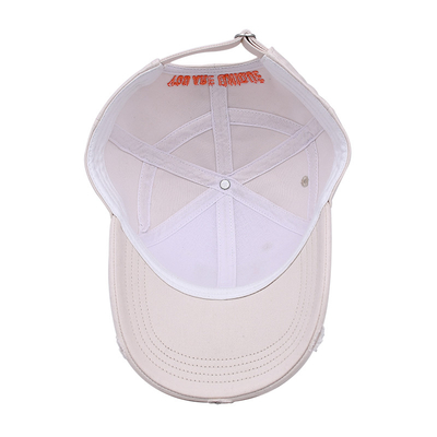 Caps de baseball personnalisés de saison entière Caps de baseball blancs avec un savoir-faire détaillé