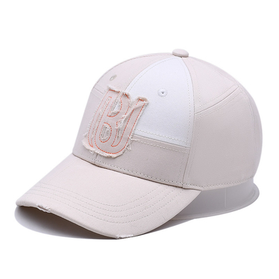 Caps de baseball personnalisés de saison entière Caps de baseball blancs avec un savoir-faire détaillé