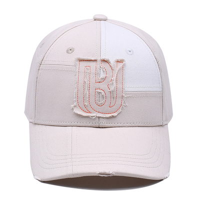 Caps de baseball personnalisés de saison entière Caps de baseball blancs avec un savoir-faire détaillé