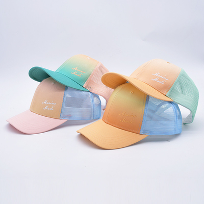 prix d'usine Six Panneau Construit Trucker Baseball Cap Match La couleur du tissu