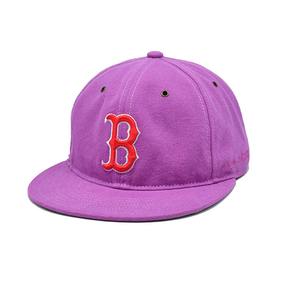Cap en rose 6 panneaux personnalisé avec visor plat et logo broderie 3D