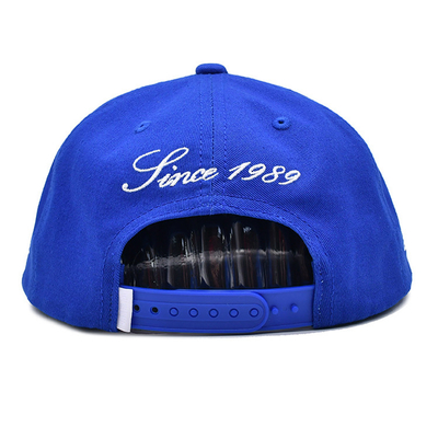 Chapeau à rayures plates respirant avec logo brodé sur mesure