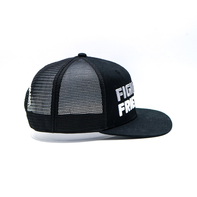 Capuchon de camionneur brodé / Capuchon de camionneur Snapback avec Snapback en plastique et logo personnalisé