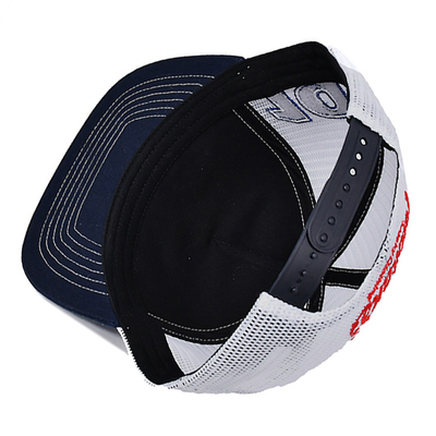Capuchon de camionneur à profil construit avec snapback en plastique et logo brodé