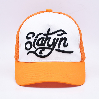 Unisexe 5 Panneau Trucker Cap personnalisé 3d brodé bord courbe satinée bordée chapeaux à dos en maille orange
