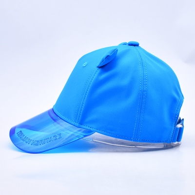 Fabrique de chapeaux OEM en gros de haute qualité 5 panneaux enfants casquette de base-ball personnalisé chapeaux de base-ball en PVC transparent bord enfant