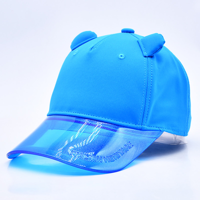 Fabrique de chapeaux OEM en gros de haute qualité 5 panneaux enfants casquette de base-ball personnalisé chapeaux de base-ball en PVC transparent bord enfant