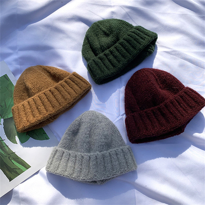 Chapeaux de bonnet en tricot d'hiver chapeaux doux chauds chapeaux de sport en plein air style décontracté bonnets personnalisables