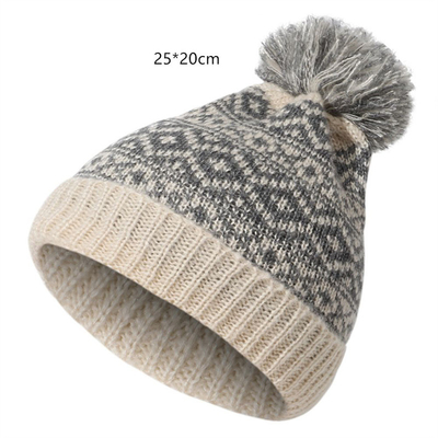 Marque d' hiver, chapeaux de fourrure, pom-poms, bonnets à tricot, chapeau épais, bonnets de femmes, bonnets de femmes, bonnets de femmes.