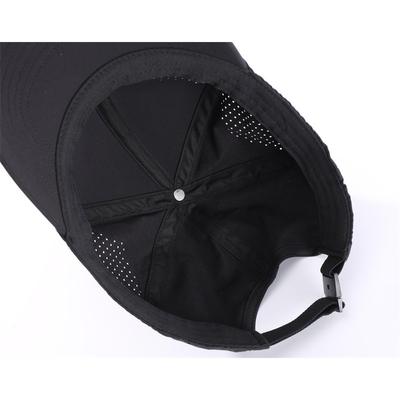 Vente en gros de chapeaux de baseball à 6 panneaux unisexe laser perforé étanche à l'eau chapeau de golf chapeau de sport en maille