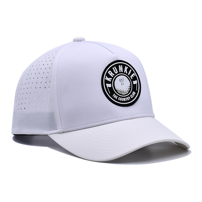 OEM personnalisé 5 panneaux caoutchouc Pvc Logo Laser Cut Hole Perforé Performance sportive Papa Chapeau, Blanc imperméable résistant aux UV Bonnet de baseball