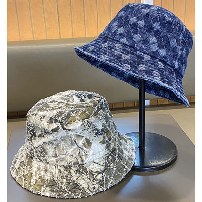 Nouvelle collection printemps-automne, chapeau seau personnalisé en denim effiloché à dessus plat, broderie Suquin à carreaux, broderie logo, chapeau de pêcheur
