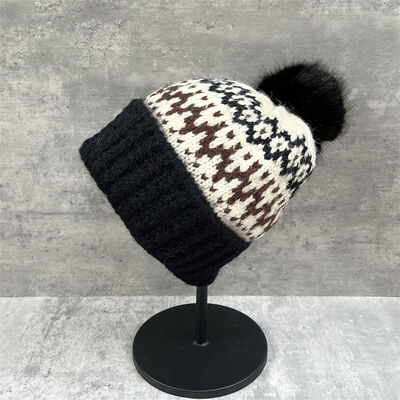 Bonnet Pompon Bonnet d'hiver chaud extensible pour hommes femmes unisexe Sports activités de plein air Beanies avec logo personnalisé