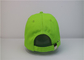 Style de caractère brodé vert de bord de courbe de casquettes de baseball de couleur solide